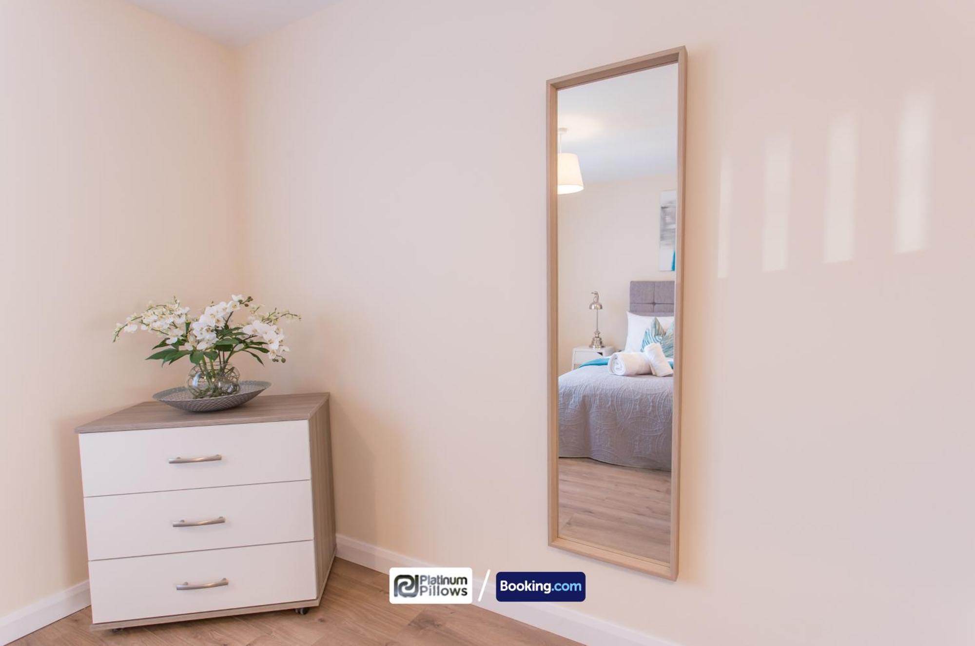 Modern Oxford 2 Bedroom Apartments, Near John Radcliffe Hospital, Weekly & Monthly Deals Екстериор снимка