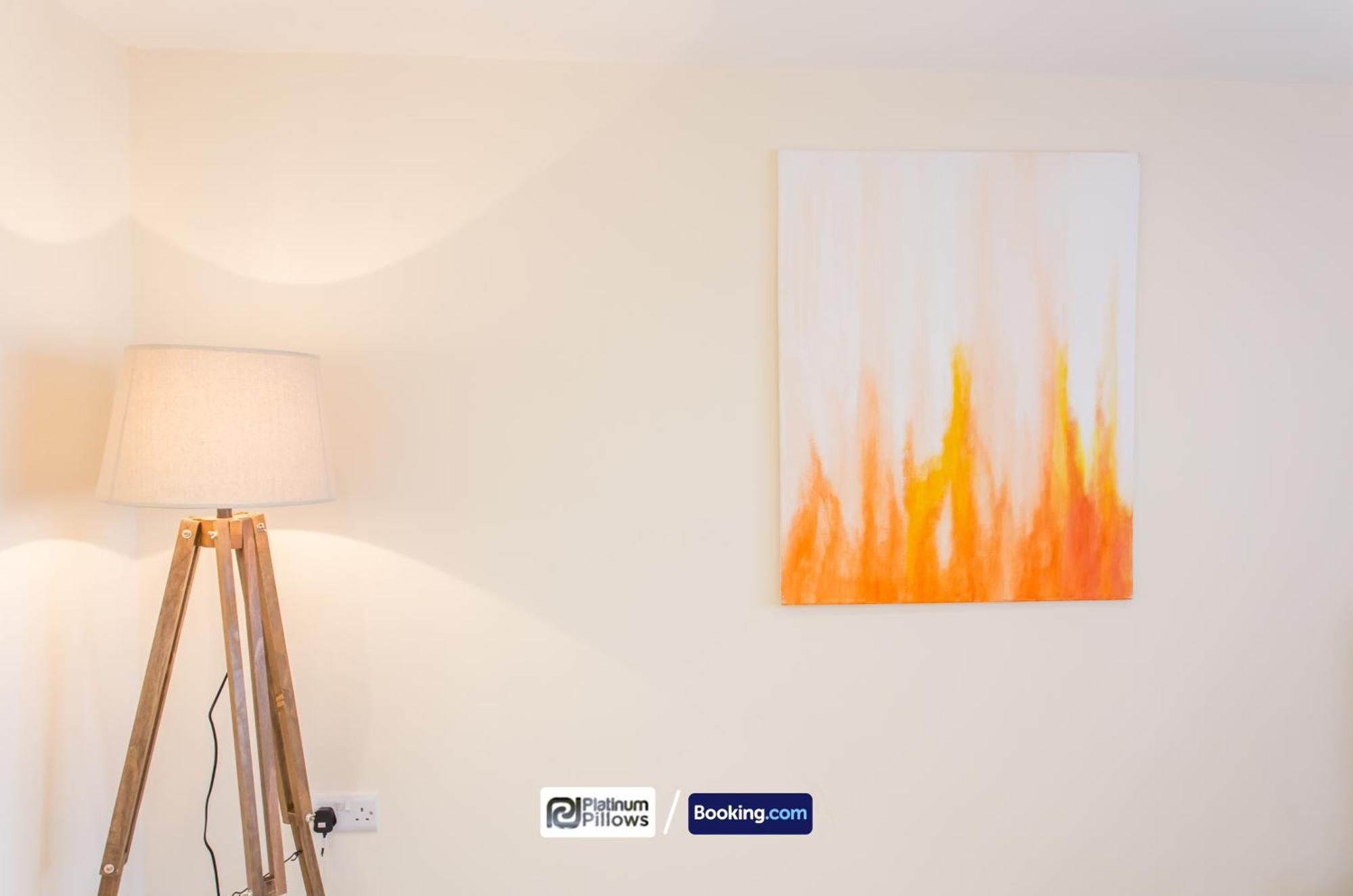 Modern Oxford 2 Bedroom Apartments, Near John Radcliffe Hospital, Weekly & Monthly Deals Екстериор снимка