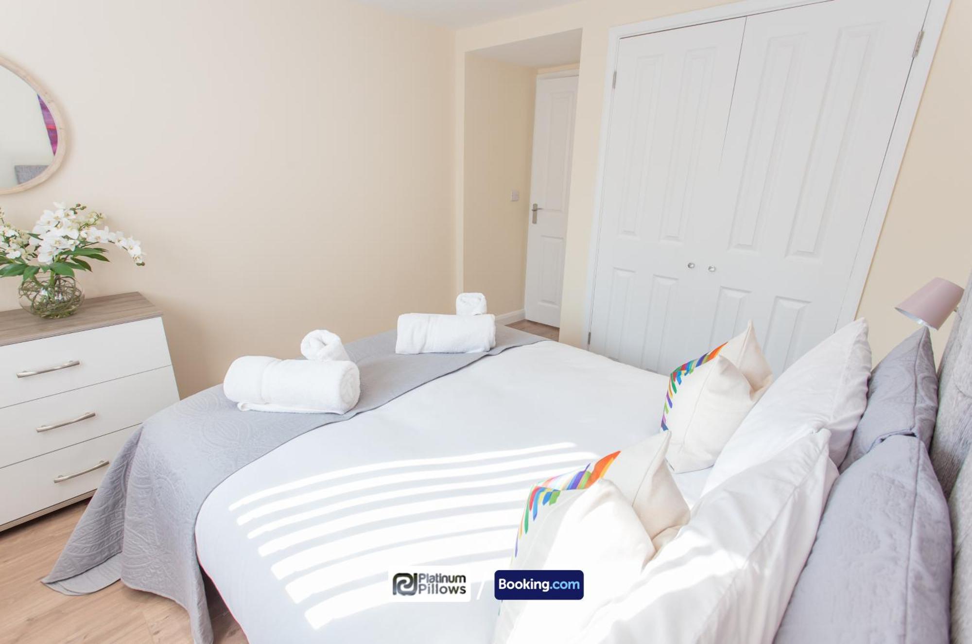 Modern Oxford 2 Bedroom Apartments, Near John Radcliffe Hospital, Weekly & Monthly Deals Екстериор снимка